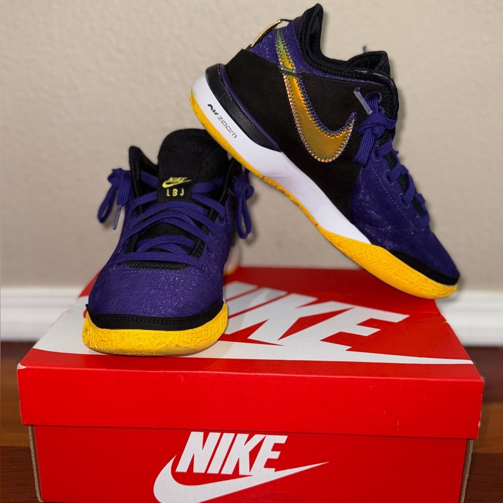 Nike Zoom LeBron NXXT Gen